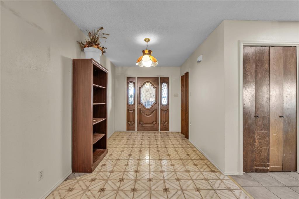 4201 N 19th Street - Photo 5