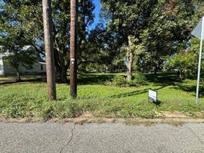 1610 S Rusk Street - Photo 2