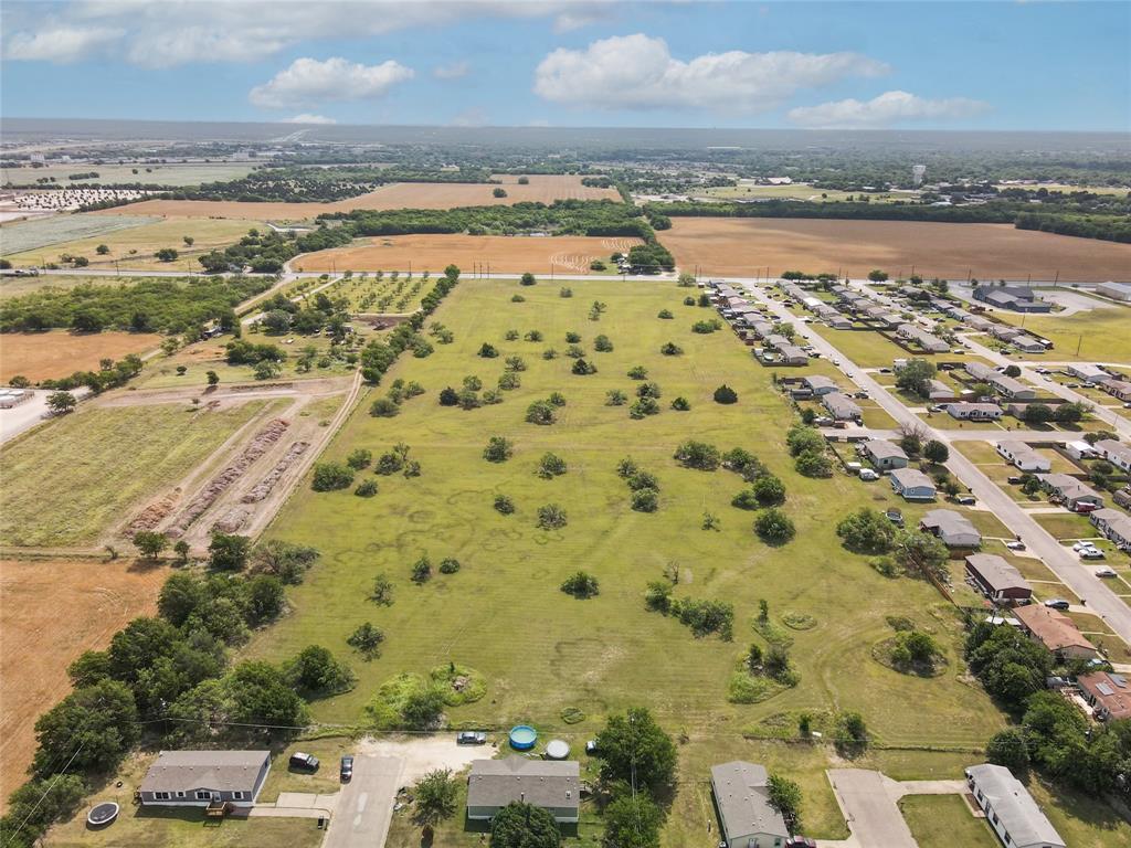 2209 N Nolan River Road - Photo 16