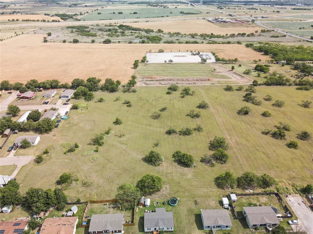 2209 N Nolan River Road - Photo 17