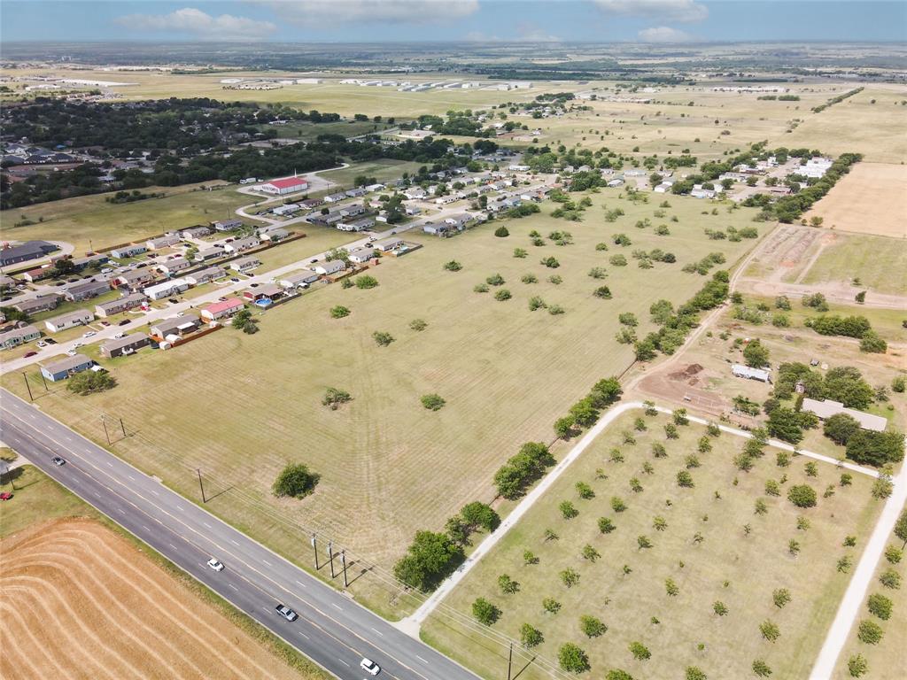 2209 N Nolan River Road - Photo 19