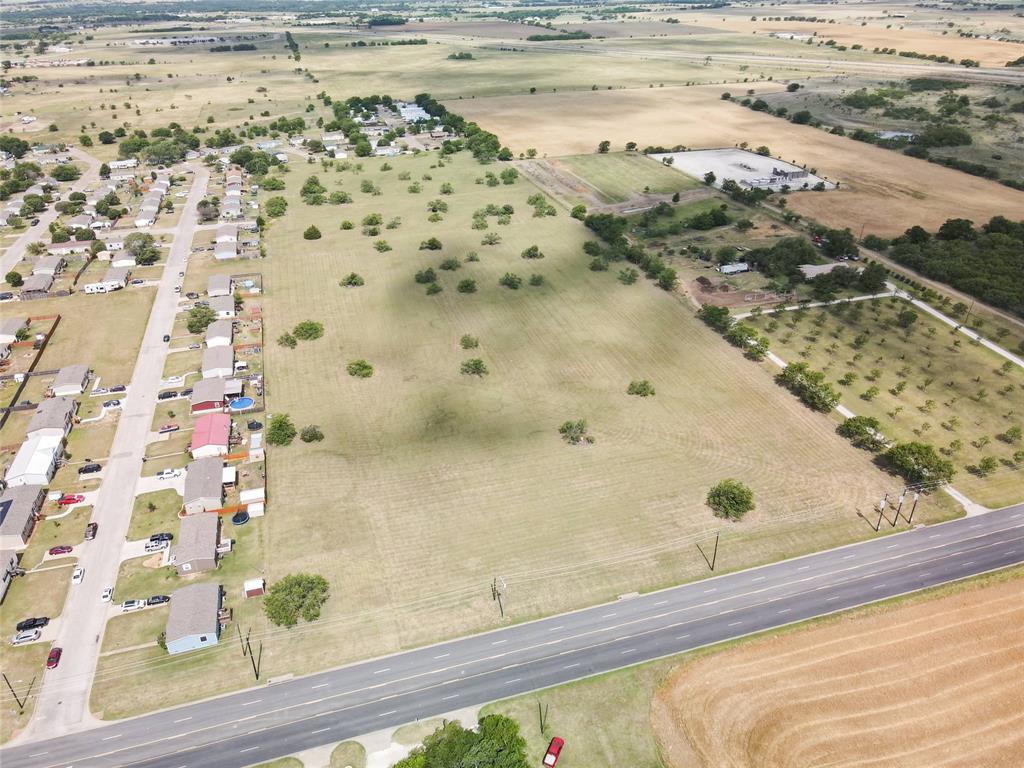 2209 N Nolan River Road - Photo 22