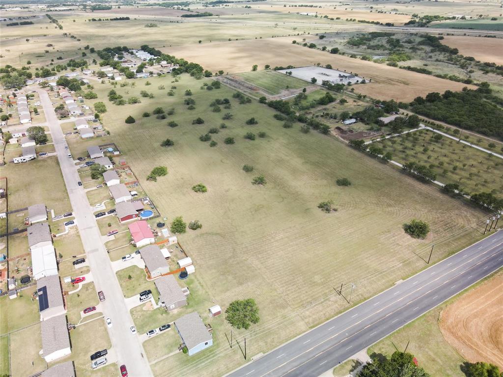 2209 N Nolan River Road - Photo 23