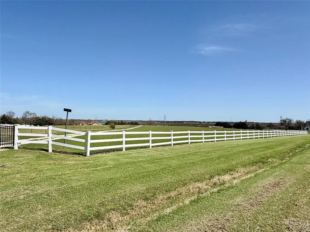 20762 S FM 740 - Photo 3