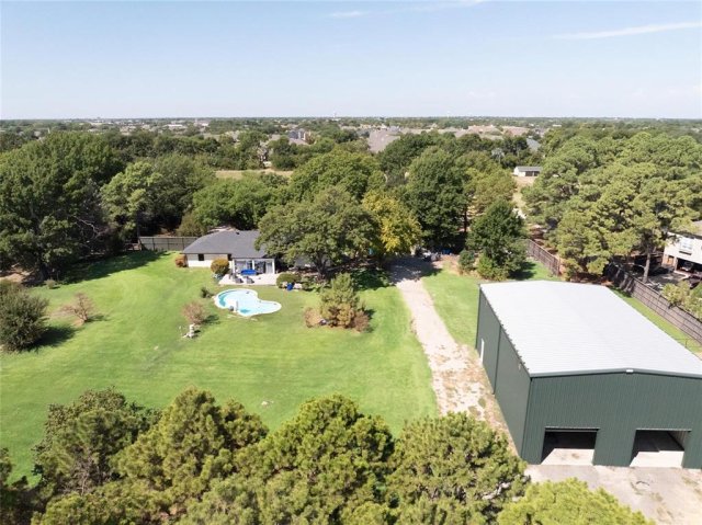 440 Holly Lane