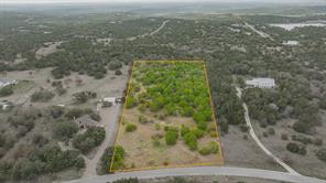 3240 Skyline Drive - Photo 2