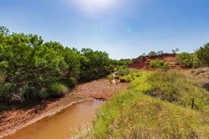 9000 Private Road 496 - Photo 8