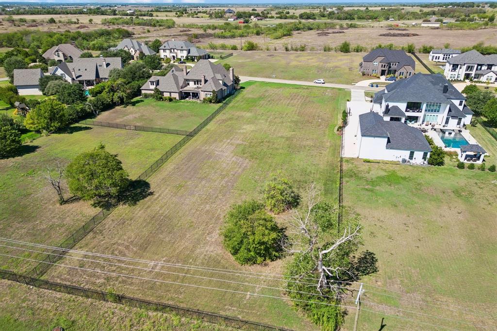 1103 Estate Drive - Photo 4