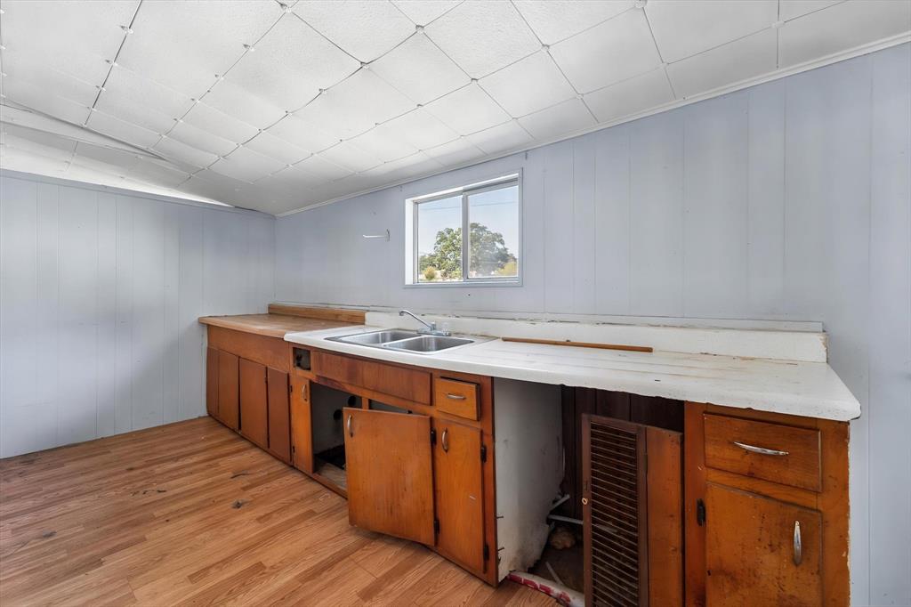 1131 N Beaton Street - Photo 12