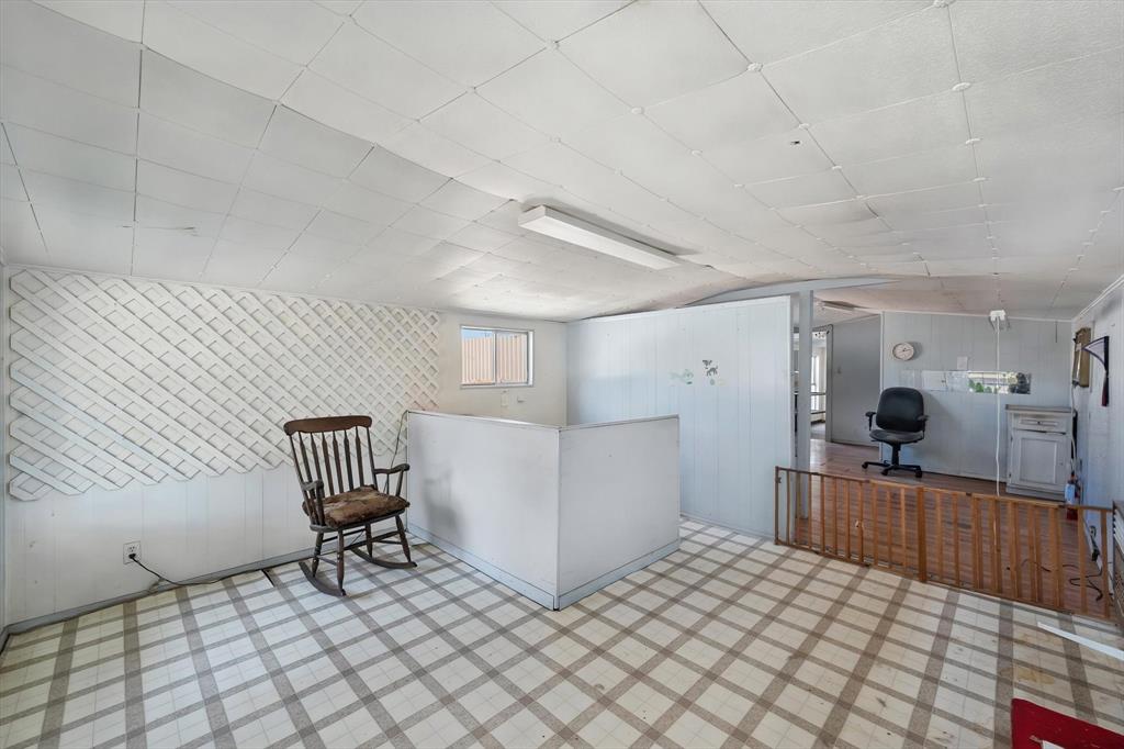 1131 N Beaton Street - Photo 5