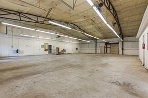 414 E Marshall Street - Photo 13