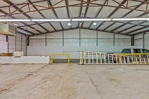 414 E Marshall Street - Photo 16