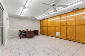 414 E Marshall Street - Photo 22