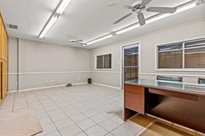 414 E Marshall Street - Photo 23