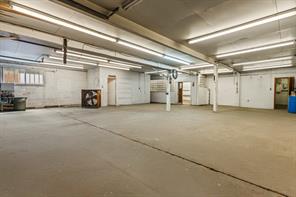414 E Marshall Street - Photo 25