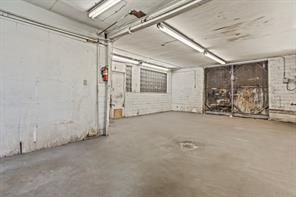414 E Marshall Street - Photo 30