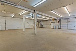 414 E Marshall Street - Photo 33