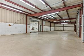 414 E Marshall Street - Photo 37