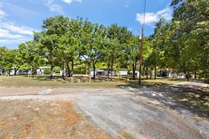 440 & 441 Shady Lane - Photo 6