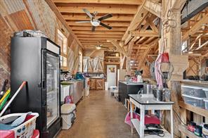 2770 County Road 1125b - Photo 36