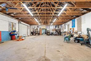 118 N Main Street - Photo 2