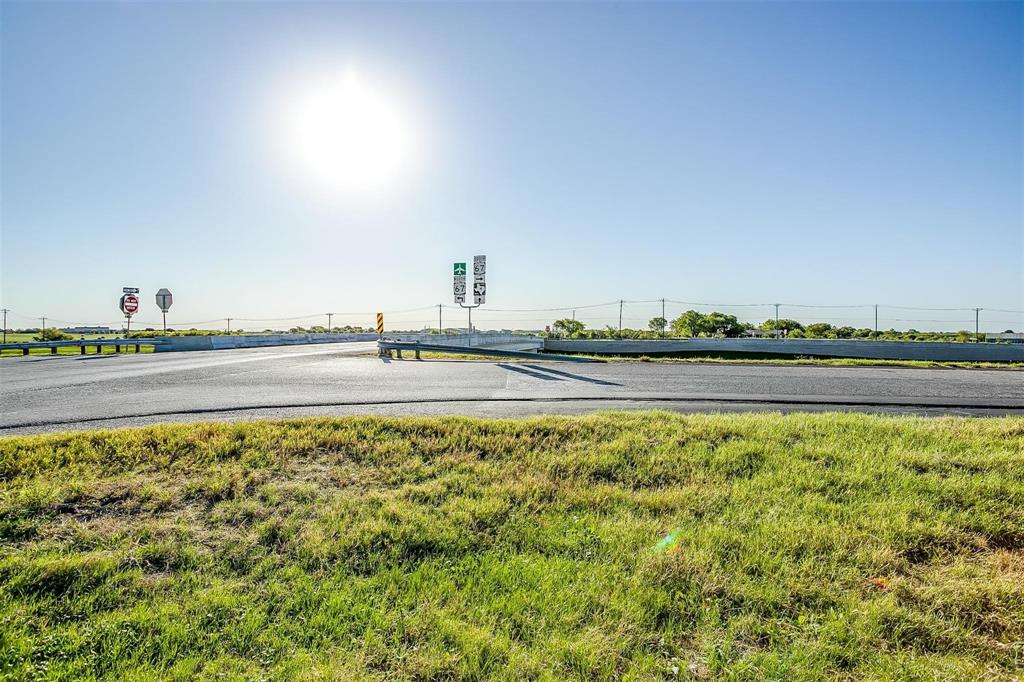 2417 W Fm 4 - Photo 1