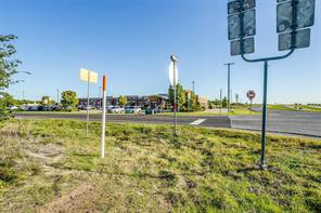 2417 W Fm 4 - Photo 2