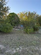 802 W Elm Street - Photo 2
