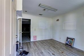105 Barrows Lane - Photo 10