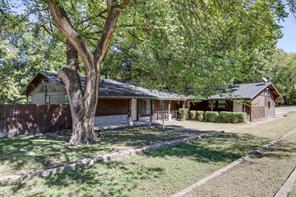 105 Barrows Lane - Photo 3