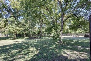 105 Barrows Lane - Photo 33