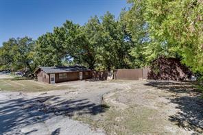 105 Barrows Lane - Photo 4