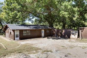 105 Barrows Lane - Photo 5