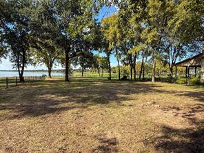 1520 Shoreline Drive - Photo 22
