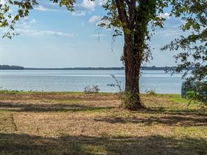 1520 Shoreline Drive - Photo 23