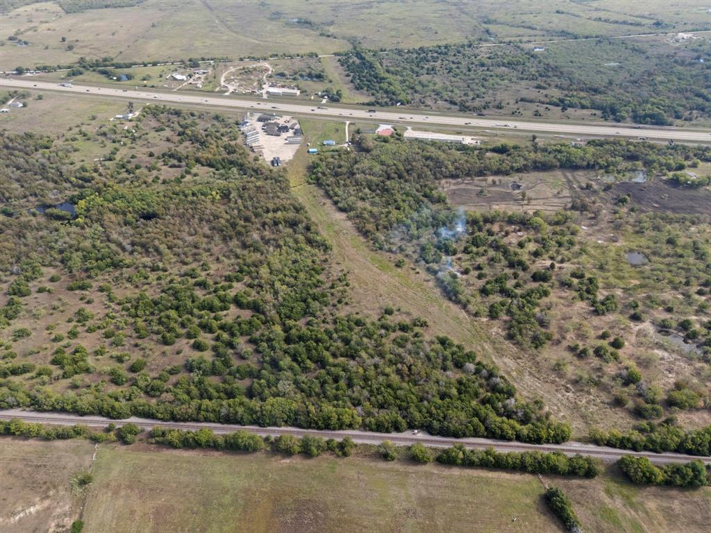 5678 S Interstate Highway 45 W - Photo 8