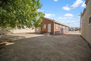 1738 W 7th Avenue - Photo 24