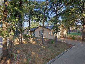 2041 Fawkes Lane - Photo 21