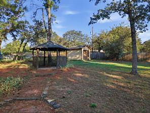 2041 Fawkes Lane - Photo 25