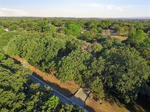 2041 Fawkes Lane - Photo 4