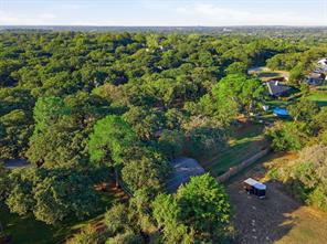 2041 Fawkes Lane - Photo 7