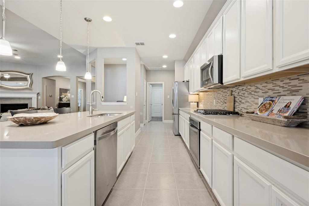 1140 Parkdale Drive - Photo 14