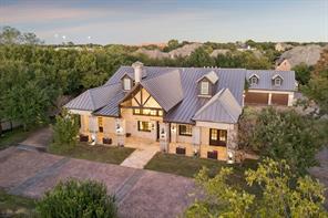 585 Shady Oaks Drive - Photo 2
