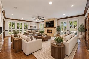 585 Shady Oaks Drive - Photo 7