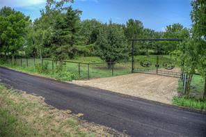 868 County Road 23940 - Photo 4