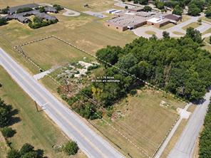 1124 E Parkerville Road - Photo 2