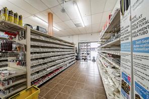 1245 Commercial Avenue - Photo 15