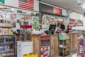 1245 Commercial Avenue - Photo 18