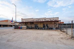 1245 Commercial Avenue - Photo 19
