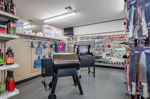 1245 Commercial Avenue - Photo 9
